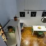 Super Central Apartment